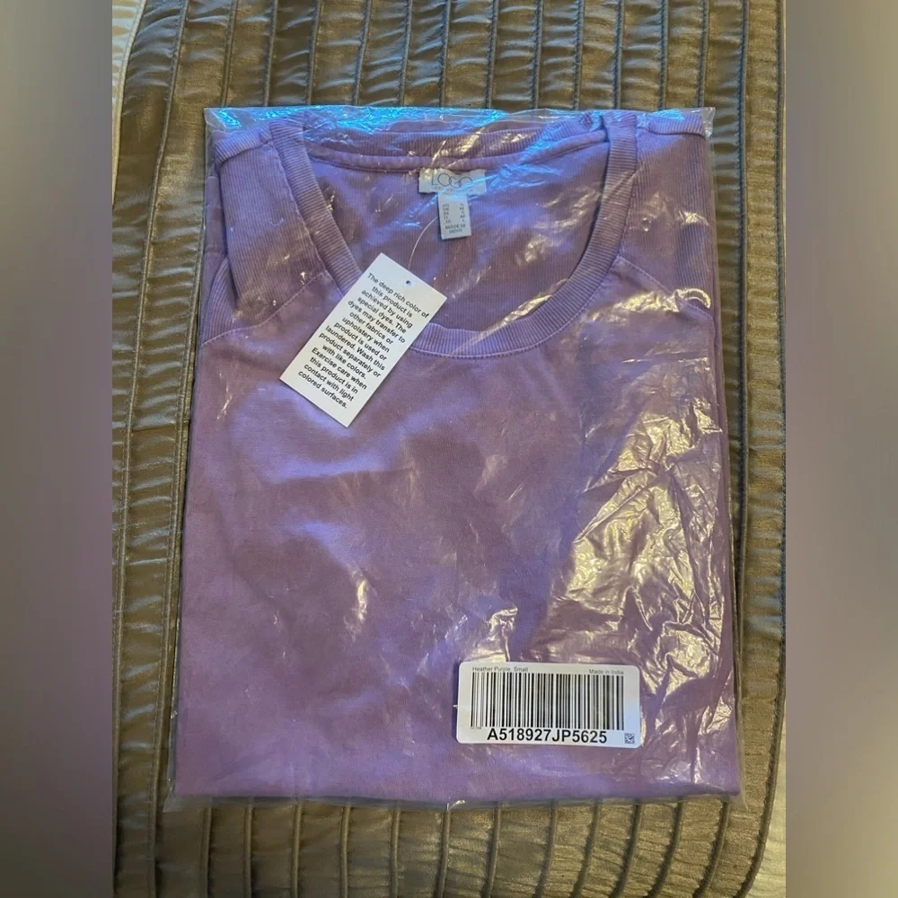 LOGO by Lori Goldstein - NEW - Sun Faded Elbow Sleeve Top. Color:Heather Purple